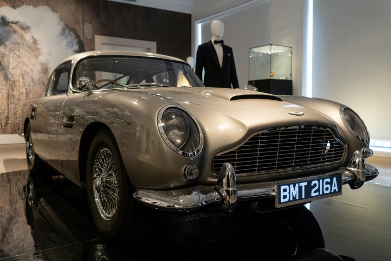  Licence to bill: Bond’s Aston Martin sells for nearly £3 million