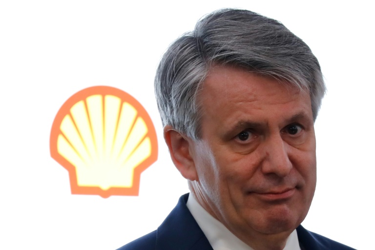  Shell CEO hints energy firms should pay more tax