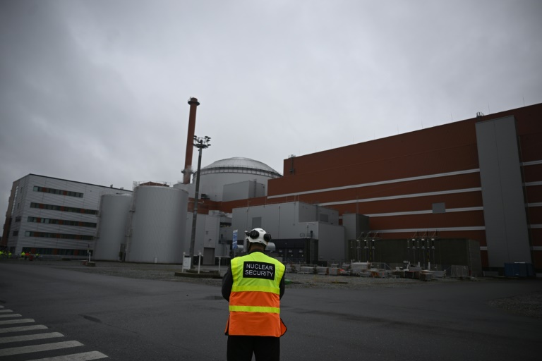  Finland hopes new nuclear reactor eases energy crunch