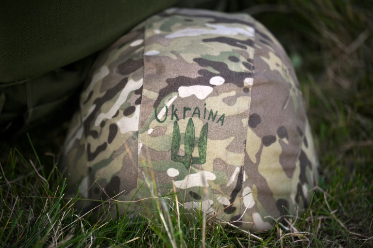  Ukrainian recruits learn to survive and be ‘lethal’ from British Army