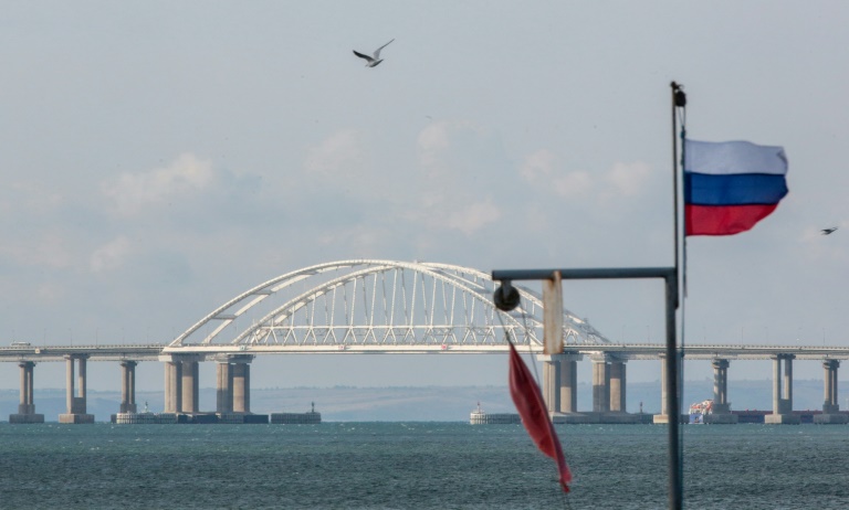  Moscow orders Crimea bridge to be repaired by July 2023