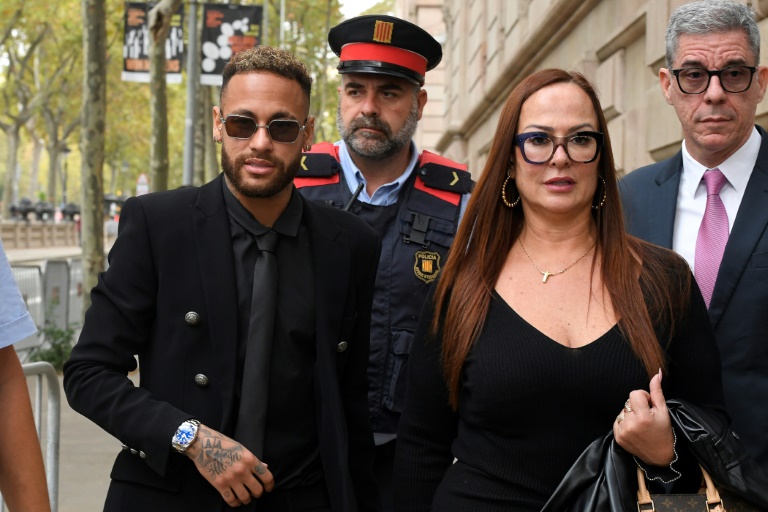  Neymar expected to testify at corruption trial in Barcelona