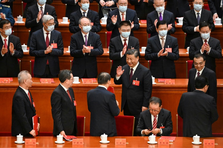  China’s Xi set to secure historic third term in office