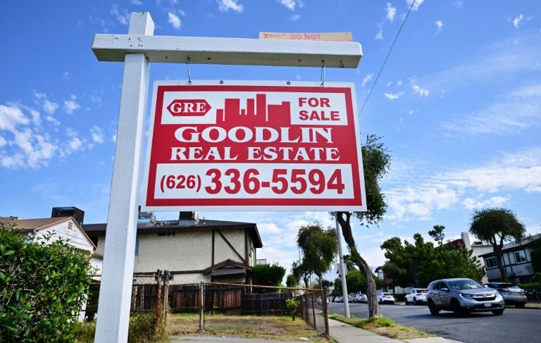  US new home sales fall in September on rising mortgage rates