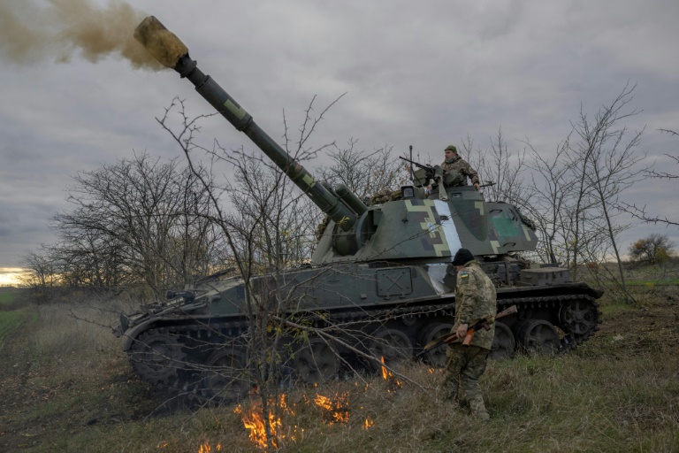  Artillery battles engulf Ukraine’s southern front