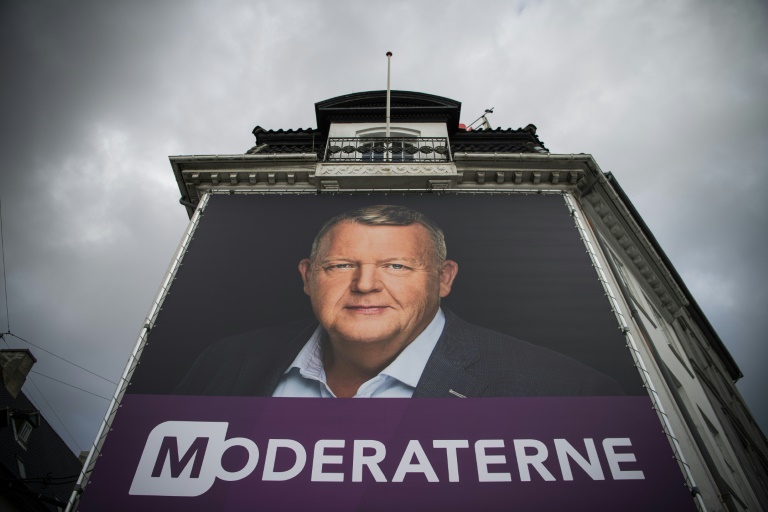  Danes go to the polls in thriller election