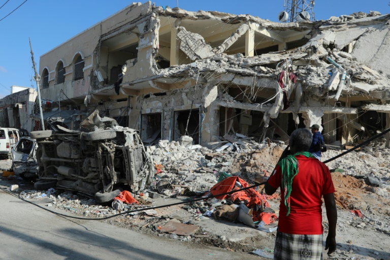  Somalia appeals for international help after deadly blasts