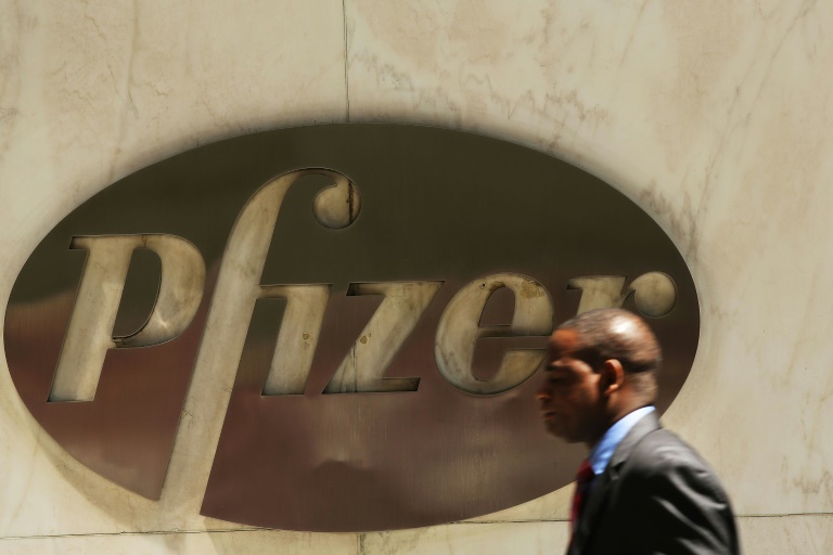  Pfizer lifts 2022 forecast for Covid-19 vaccine sales as profits rise