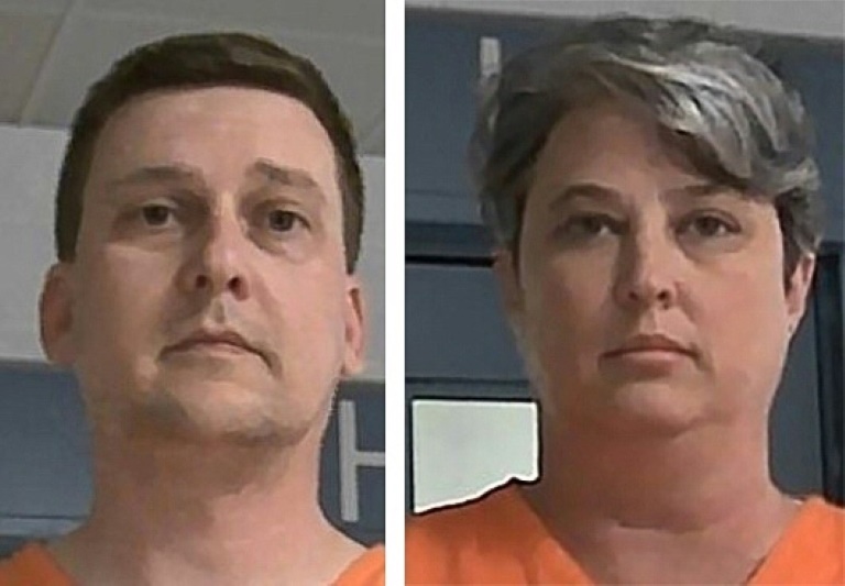  US nuclear engineer, wife get long jail terms in sub secrets plot