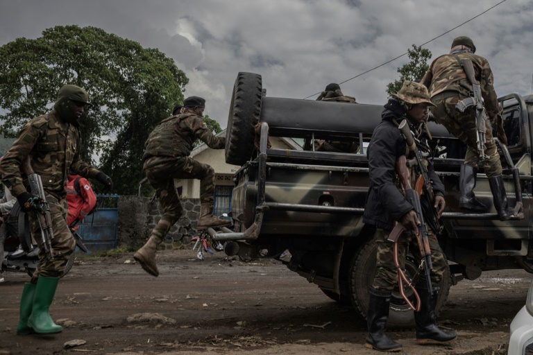  DR Congo army clashes with rebels as Angola pursues peace bid