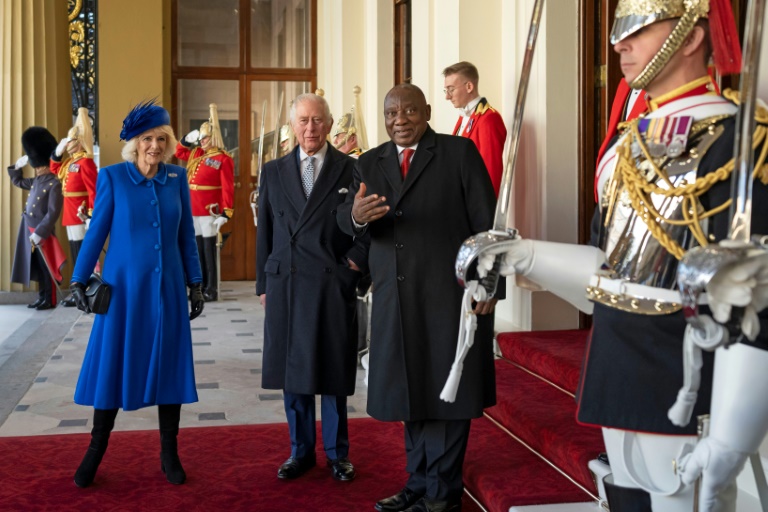  S.Africa’s Ramaphosa demands climate aid from rich world in UK state visit