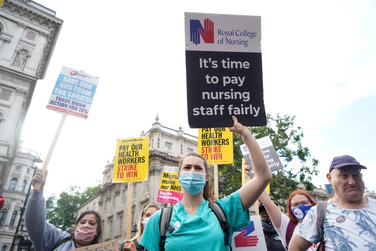  Nurses join other striking UK staff in two December walkouts