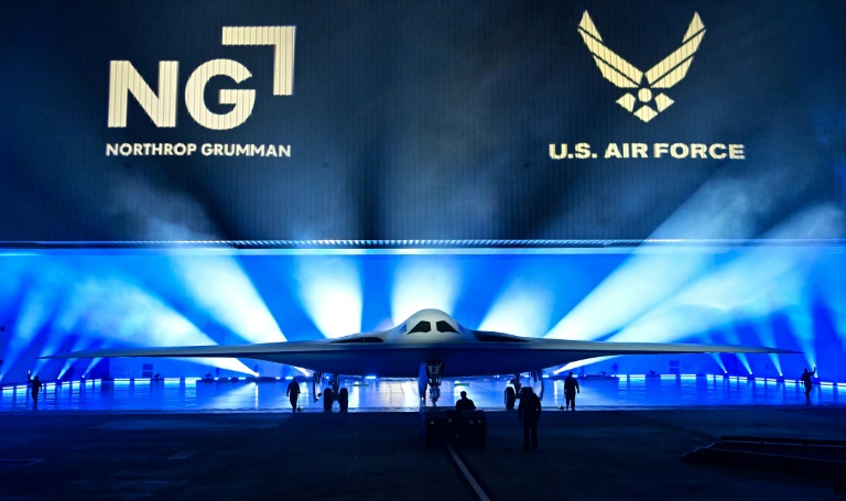  US unveils high-tech B-21 stealth bomber