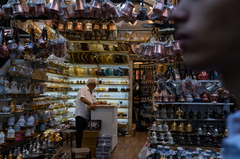  Turkey inflation slows for first time since 2021