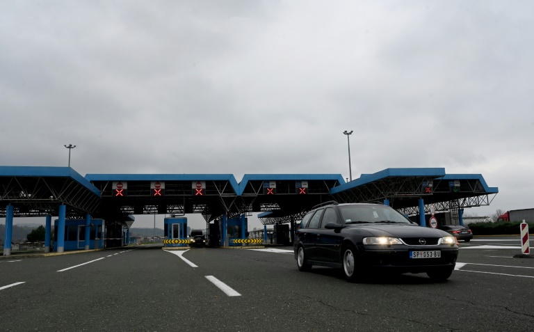  EU welcomes Croatia into Schengen, blocks Bulgaria, Romania