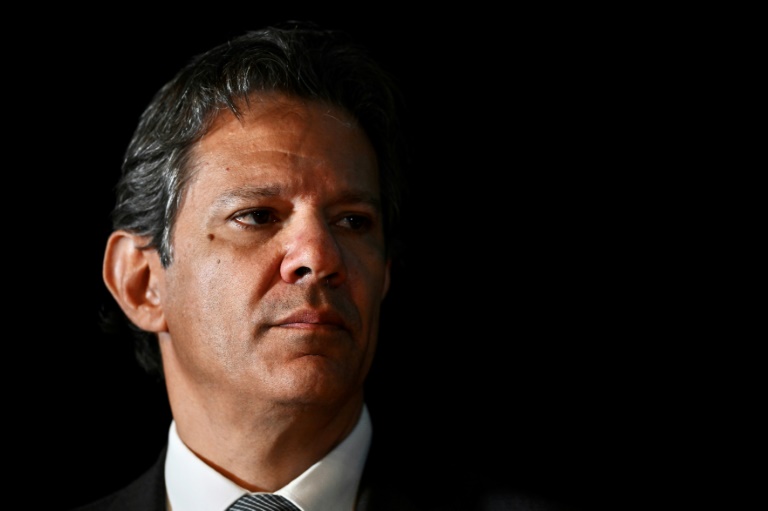  Brazil’s Lula appoints former mayor as finance minister