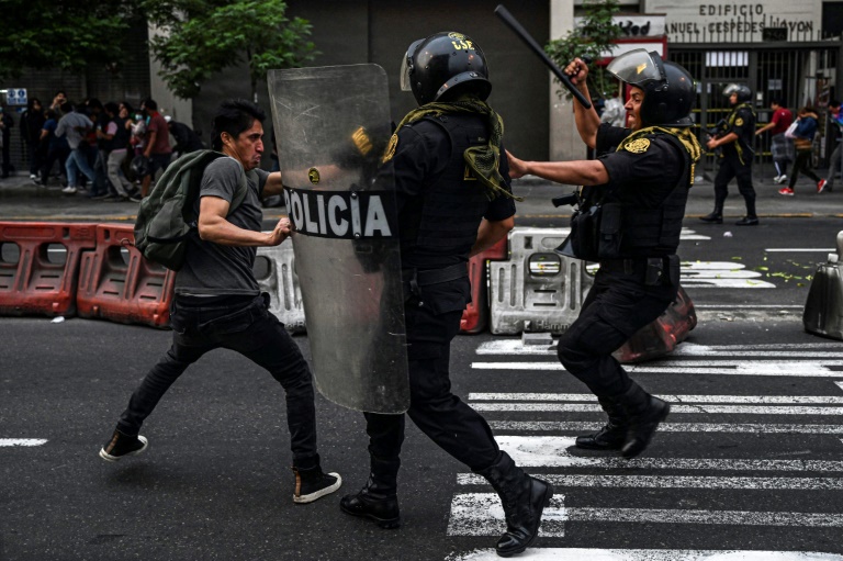  Protests spread against Peru’s new president