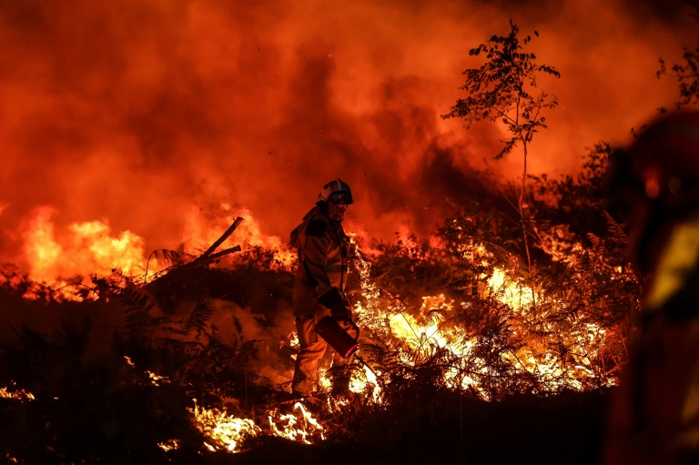  Europe’s record 2022 wildfires sent carbon emissions soaring: monitors