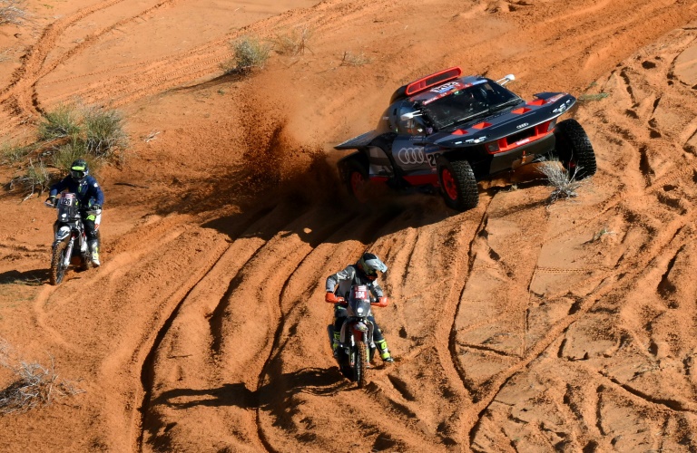  Barreda rides to Dakar stage victory, Sanders retains lead