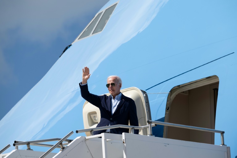  Migrants, drugs on agenda as Biden heads to Mexico