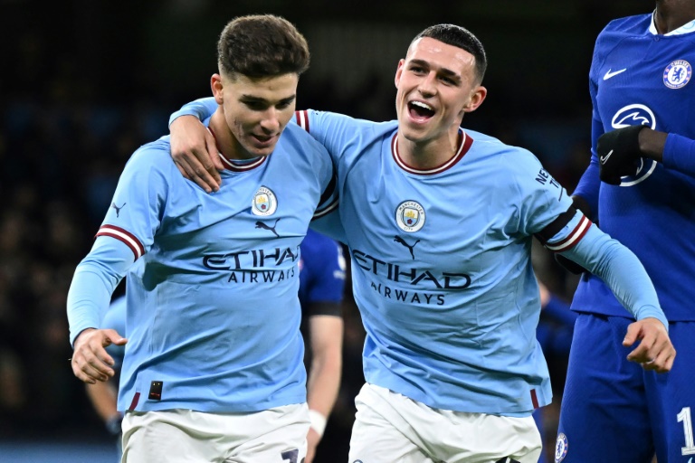  Man City crush Chelsea in FA Cup, Villa upset by Stevenage