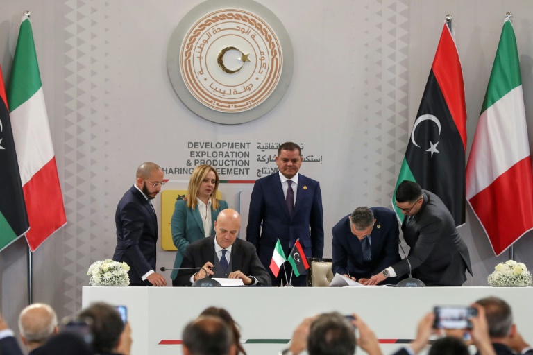  Italy’s Eni signs $8 bn gas deal as Meloni visits Libya