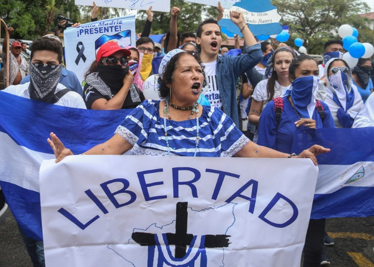  Nicaragua frees 222 dissidents to US, in surprise shift