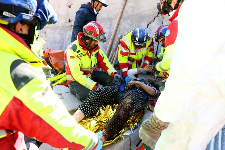  Turkish woman rescued from quake rubble after over 100 hours