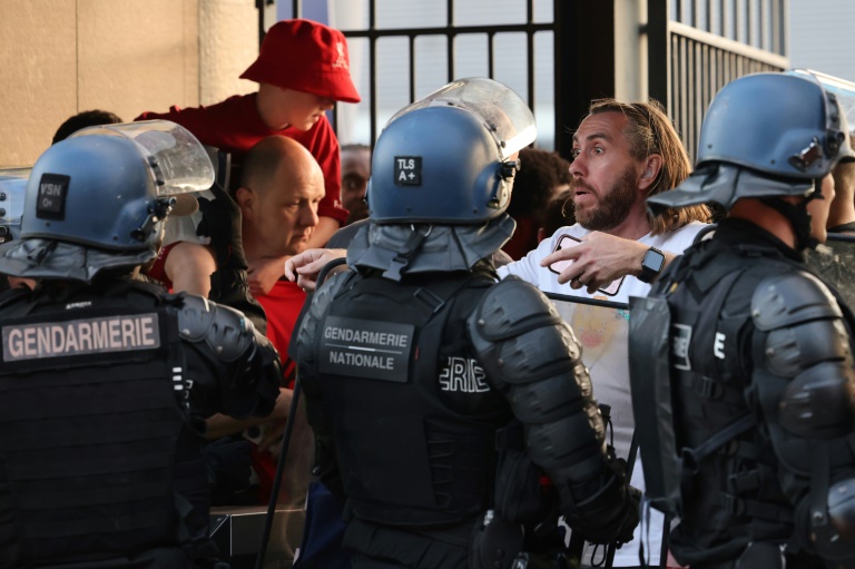  UEFA ‘responsible’ for Paris Champions League final chaos: report