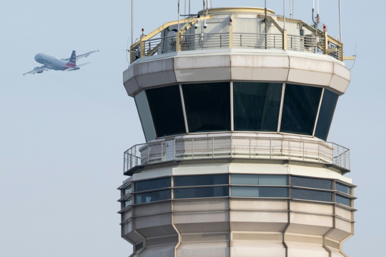  Near misses raise fresh questions for US air regulator