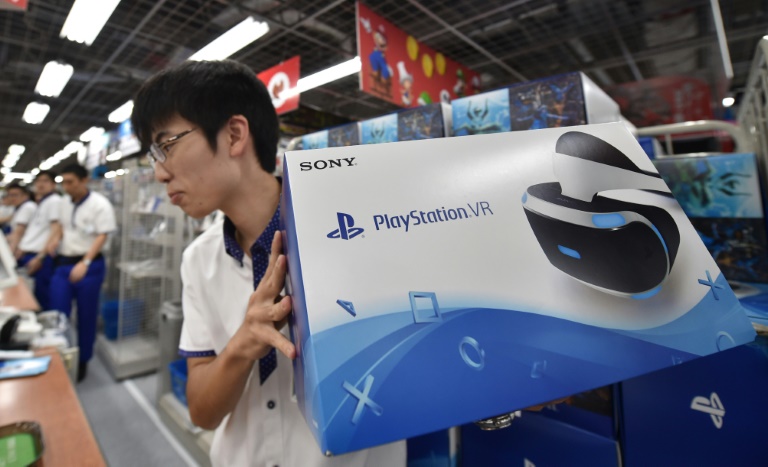  Game on: Sony re-enters VR headset fray