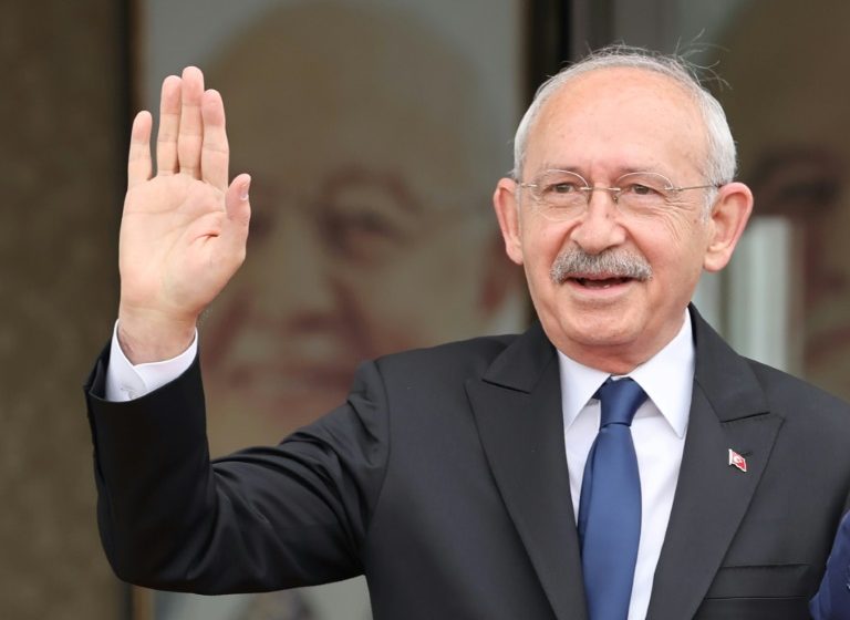  Turkey’s splintered opposition tries to reunite ahead of polls