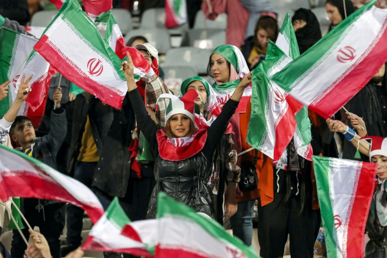  Iranian women in stadium to watch Russia football friendly