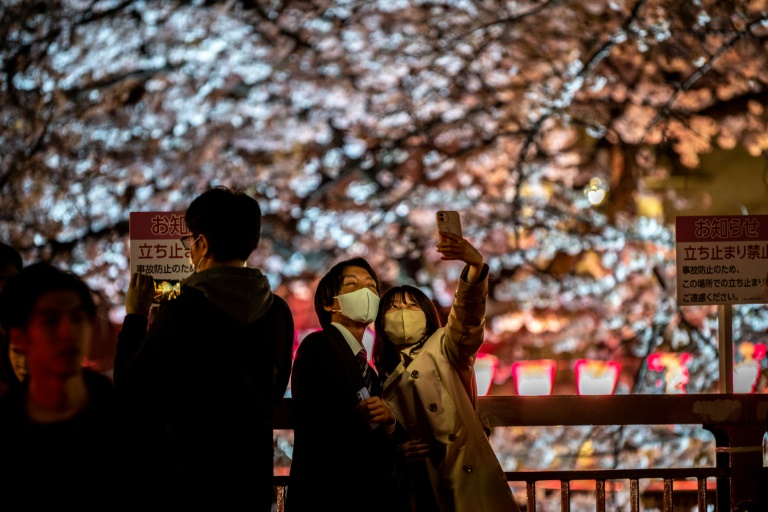  Japan inflation slows to 3.1% in February