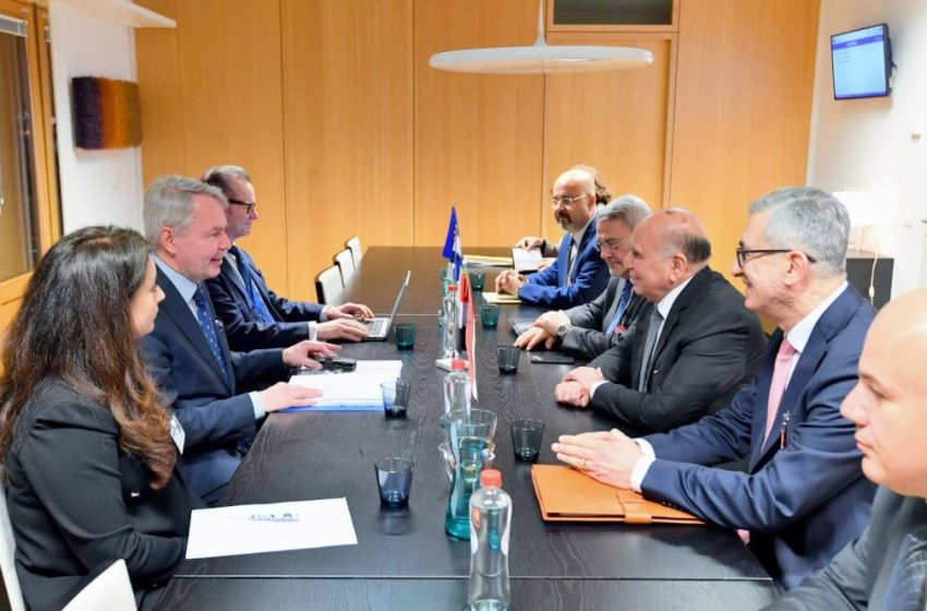  Iraqi, Finnish FMs discuss bilateral ties