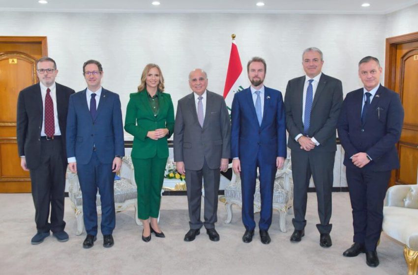  Iraqi FM discusses cooperation with the European Parliament