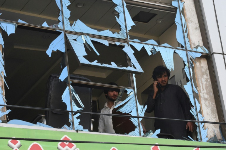  At least four killed by bomb in southwest Pakistan