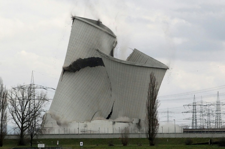  Germany to switch off last remaining nuclear plants