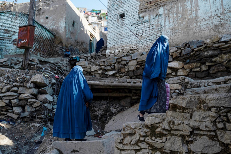  UN says forced into ‘appalling choice’ by Taliban ban on women