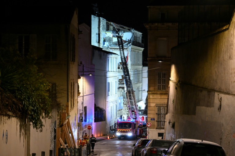  Two still missing as Marseille building collapse probe begins