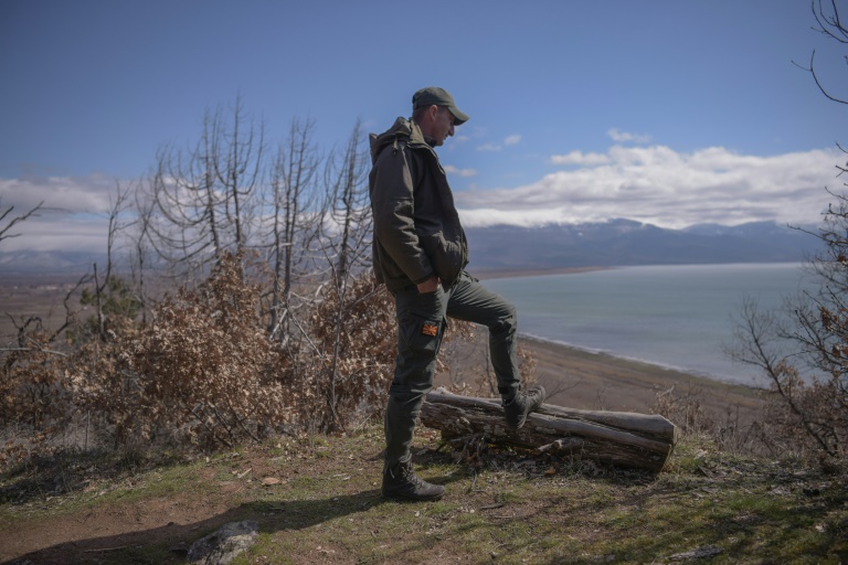  Climate change, farmers draining ancient Balkan lake