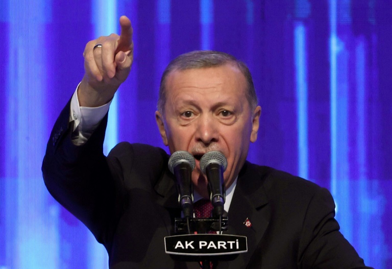  Ailing Erdogan tries to project health by video link