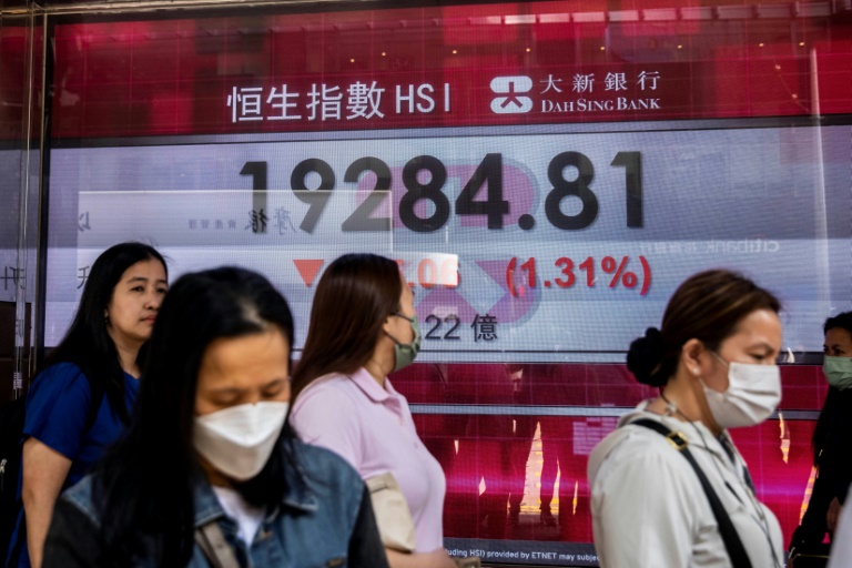  Asian stocks down after Wall Street losses