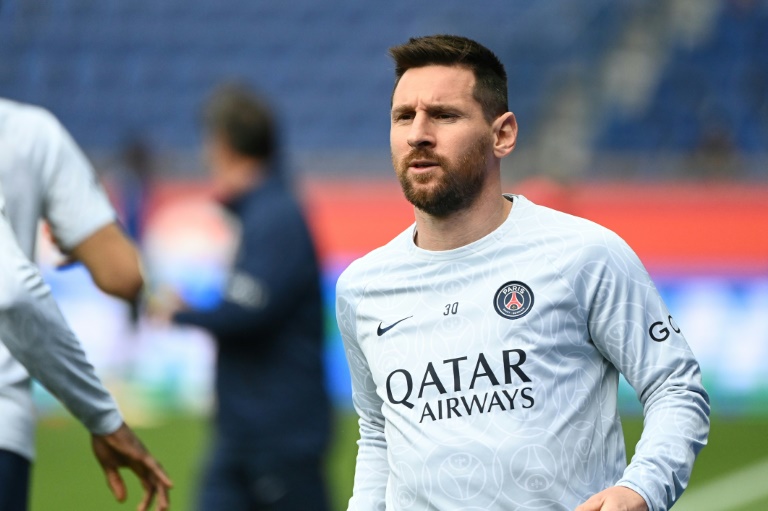  PSG set for Messi divorce after suspending superstar