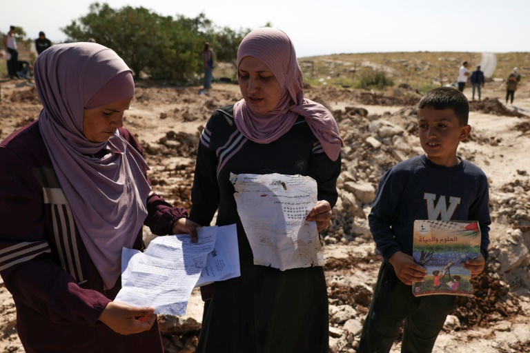  Israel demolishes Palestinian school, drawing EU rebuke