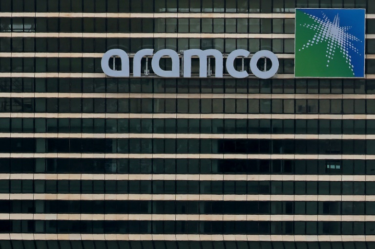  Saudi Aramco banks lower $31.9bn after drop in oil prices