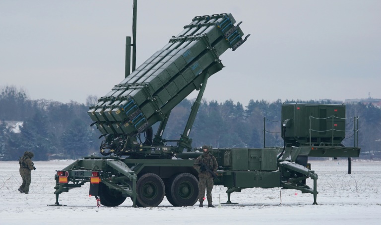  Kyiv weathers ‘unprecedented’ wave of Russian missiles