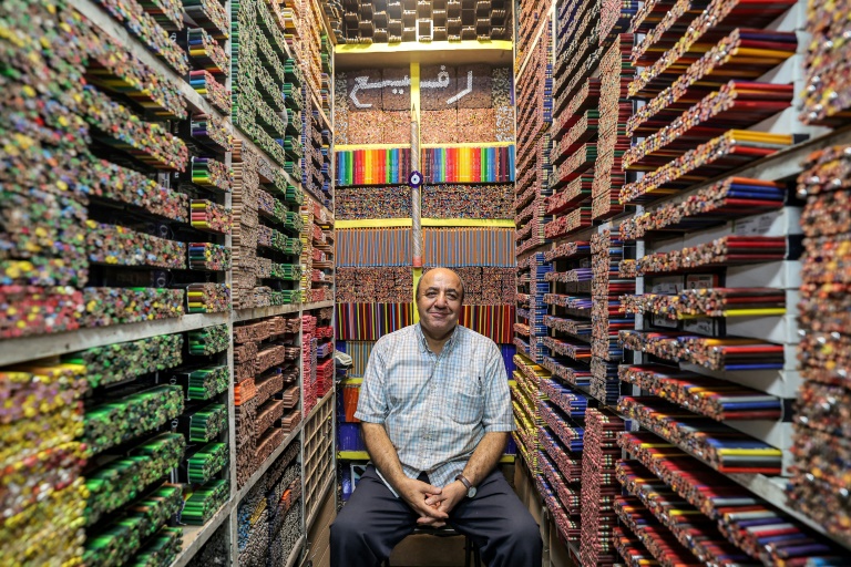  Splash of colour: the Tehran bazaar’s pencil seller