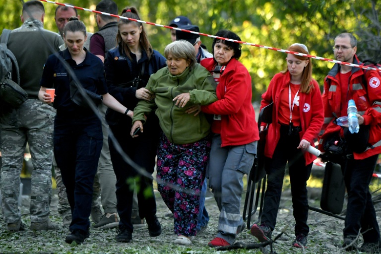  Two killed by shelling in Russia border region as hundreds flee