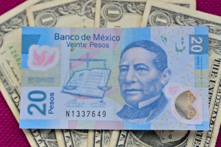  Mexico’s ‘super peso’ creates both winners and losers